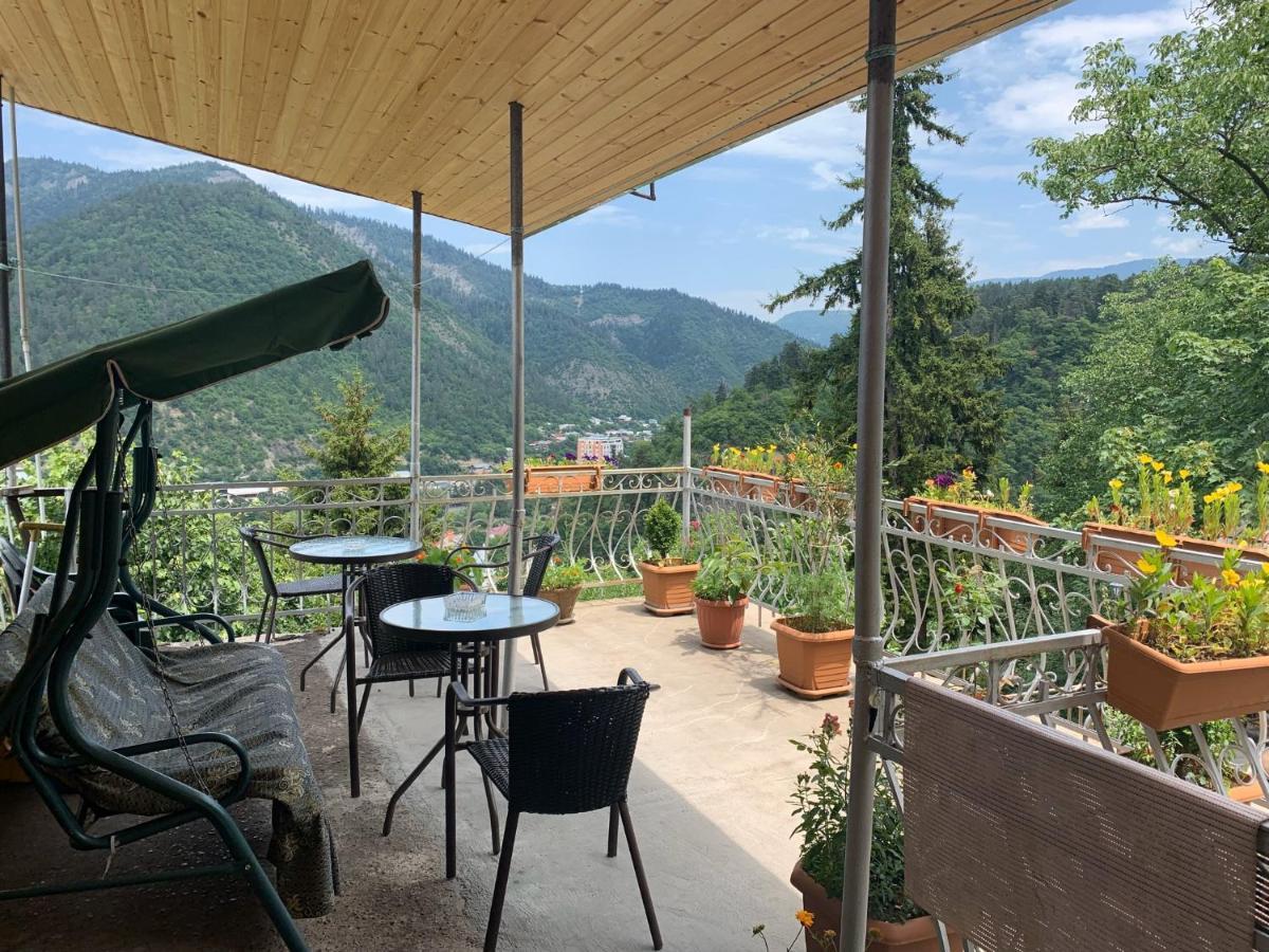 Anano's Guesthouse Borjomi Exterior foto